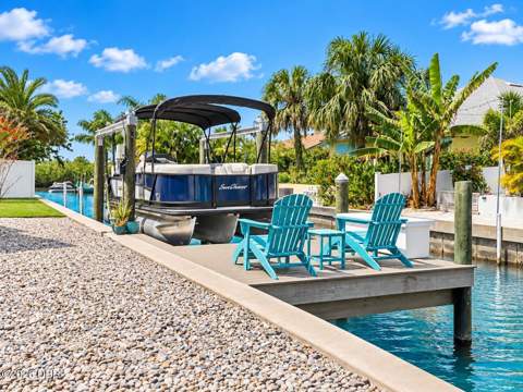 620 Yorkshire Drive, Flagler Beach FL - photo 12 of 86