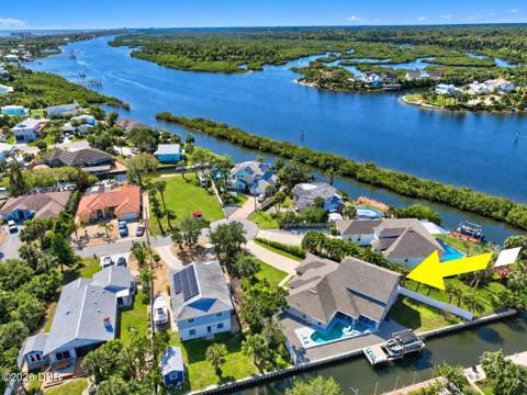 620 Yorkshire Drive, Flagler Beach FL - photo 16 of 86