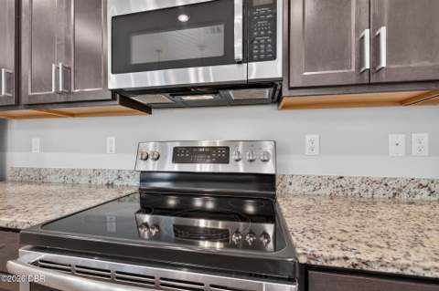 21 Lancelot Drive, Palm Coast FL - photo 20 of 50