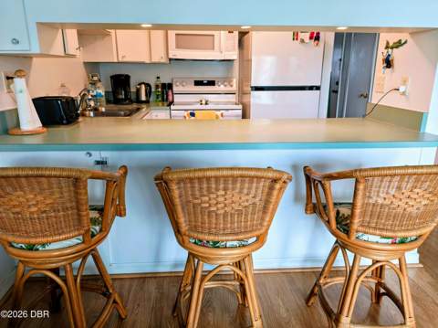1441 N Atlantic Avenue #213, Daytona Beach FL - photo 6 of 27