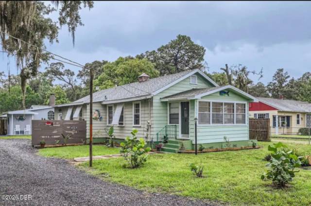 135 12th Street home for sale in Walkers