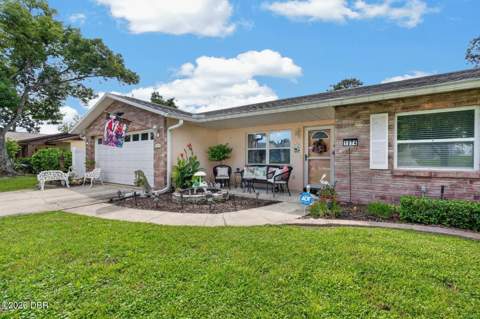 1074 Chelsea Way, Port Orange FL - photo 10 of 45
