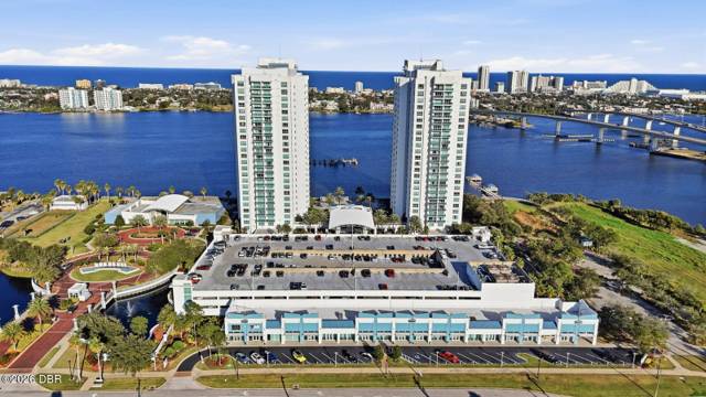 241 Riverside Drive #2007
