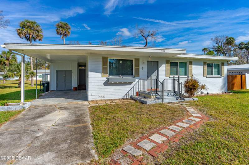 3 bedroom Single Family Residence at 517 S Lanvale Avenue, Tuscawilla Highlands, Daytona Beach — photo 4