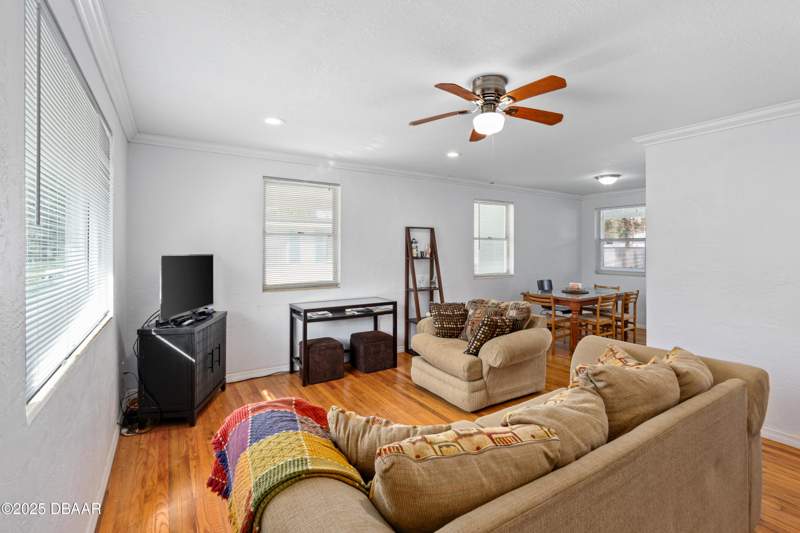 3 bedroom Single Family Residence at 517 S Lanvale Avenue, Tuscawilla Highlands, Daytona Beach — photo 5