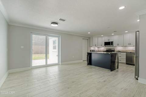 1506 Carmen Avenue, Daytona Beach FL - photo 8 of 34