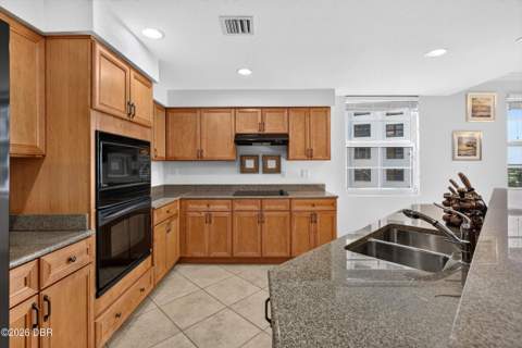 1425 Ocean Shore Boulevard #501, Ormond Beach FL - photo 18 of 77
