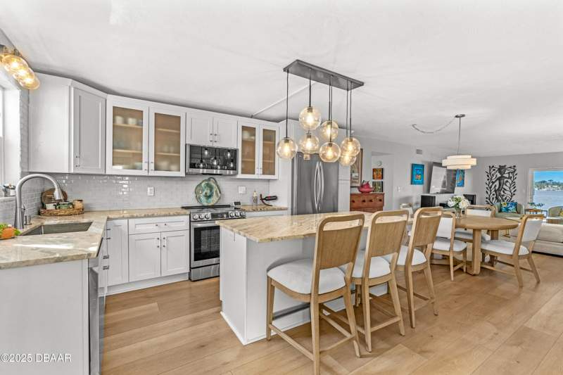 2 bedroom Condominium at 2801 N Halifax Avenue #132, Riverside Condo, Daytona Beach — photo 3