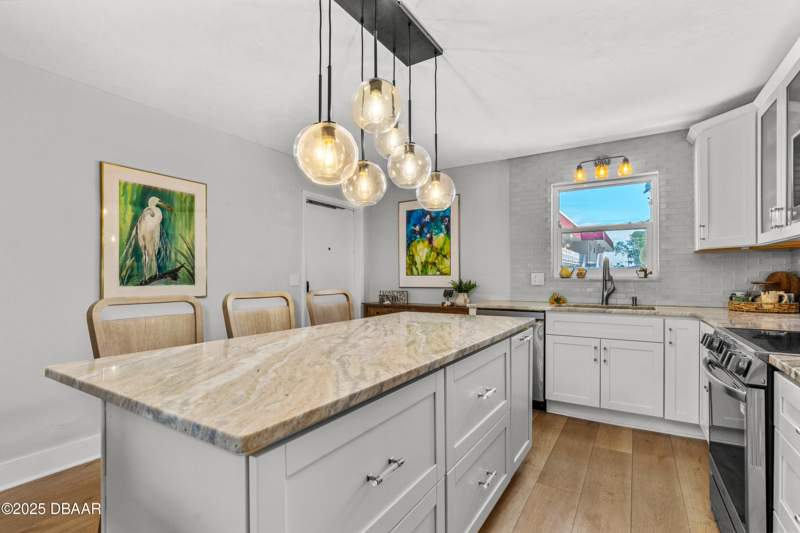 2 bedroom Condominium at 2801 N Halifax Avenue #132, Riverside Condo, Daytona Beach — photo 5