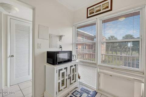 721 S Beach Street #205, Daytona Beach FL - photo 8 of 41