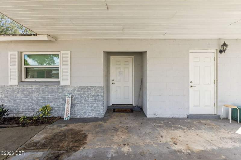 3 bedroom Single Family Residence at 1567 Derbyshire Road, Highland Park, Daytona Beach — photo 4