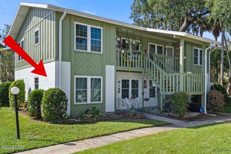 1 bedroom Condominium at 840 Center Avenue #67, Holly Square Condo, Holly Hill — photo 1