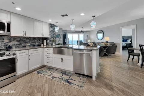 2937 S Atlantic Avenue #1104, Daytona Beach Shores FL - photo 15 of 100