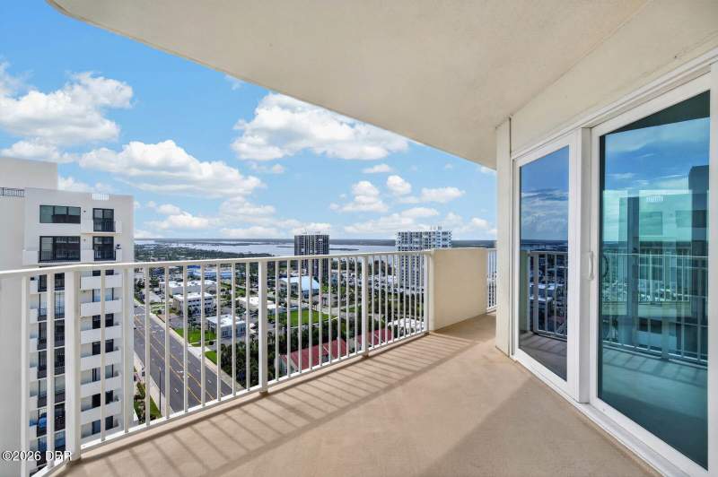 3 bedroom Condominium at 2937 S Atlantic Avenue #2009, Oceans 8 Condo, Daytona Beach Shores — photo 4