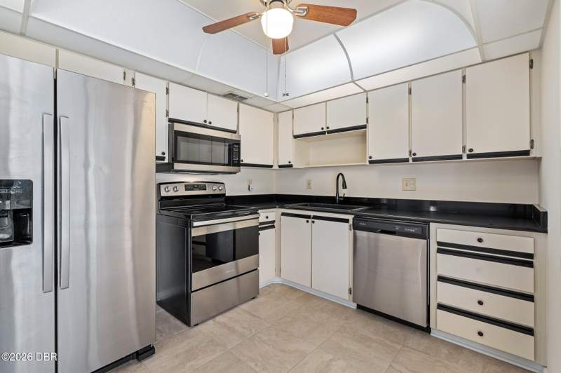 2 bedroom Condominium at 275 Indigo Drive #104, Indigo Point Condo, Daytona Beach — photo 2