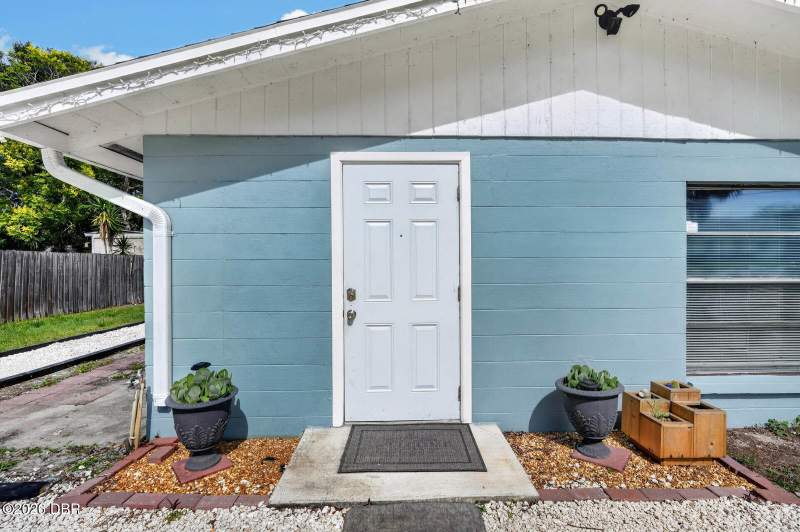 3 bedroom Single Family Residence at 1214 Flomich Street, Highland Park, Daytona Beach — photo 3