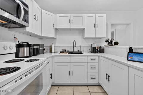 1214 Flomich Street, Daytona Beach FL - photo 7 of 44