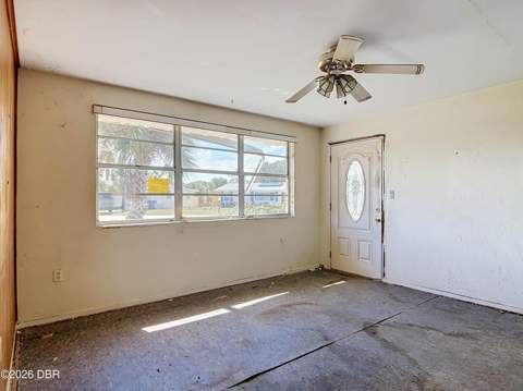 47 Palm Drive, Ormond Beach FL - photo 7 of 24