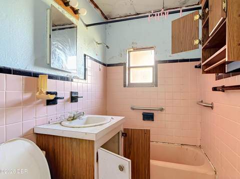 47 Palm Drive, Ormond Beach FL - photo 14 of 24