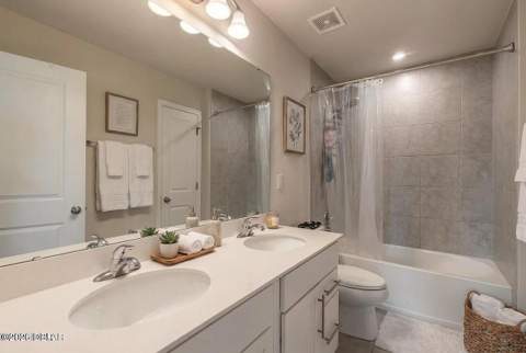 210 Eagle Harbor Way, Daytona Beach FL - photo 17 of 40