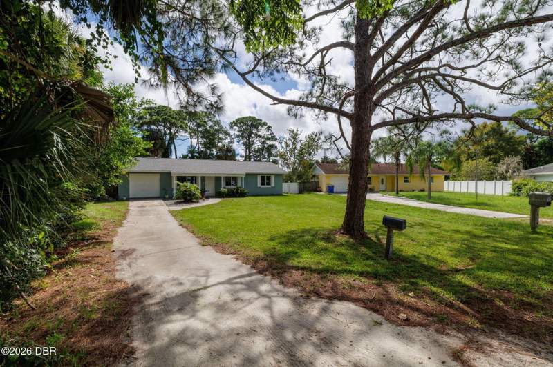 3 bedroom Single Family Residence at 1051 Beulah Drive, Edgewater Acres, Edgewater — photo 4