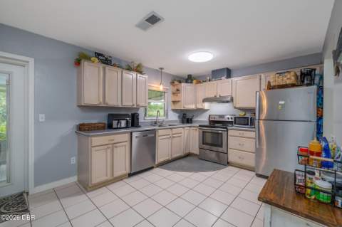 1051 Beulah Drive, Edgewater FL - photo 10 of 30
