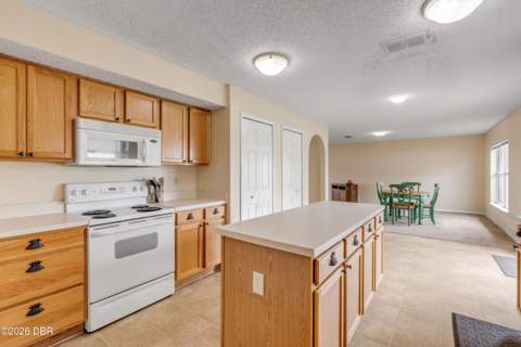 12 E Roxland Lane, Palm Coast FL - photo 12 of 35