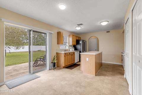 12 E Roxland Lane, Palm Coast FL - photo 15 of 35