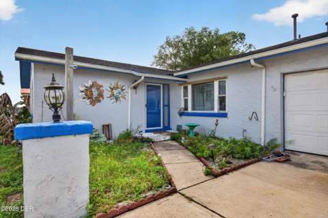 1339 S Shangri-La Drive, Daytona Beach FL - photo 12 of 60