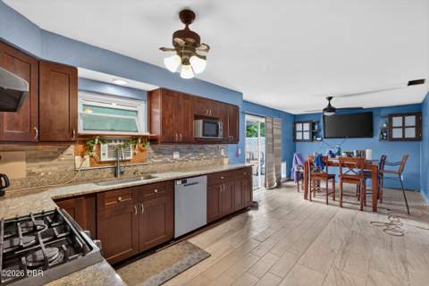 1339 S Shangri-La Drive, Daytona Beach FL - photo 22 of 60