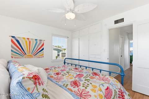 405 Wisteria Road, Daytona Beach FL - photo 12 of 63