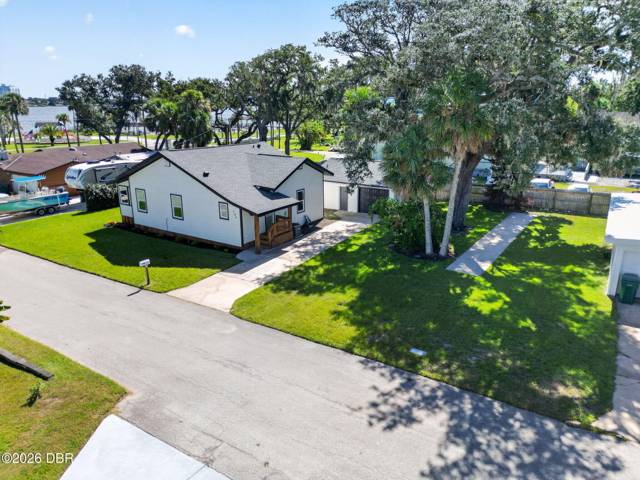 103 Park Circle, home for sale in Holly Hill