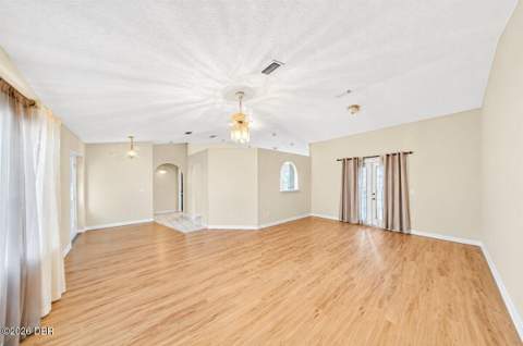 74 Fountain Gate Lane, Palm Coast FL - photo 9 of 33