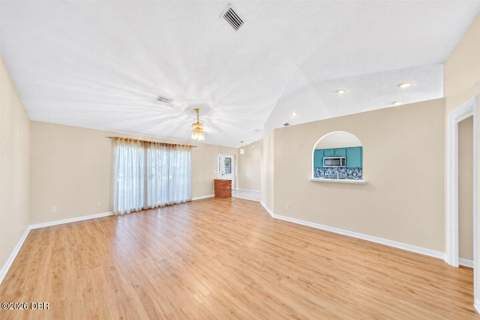 74 Fountain Gate Lane, Palm Coast FL - photo 10 of 33