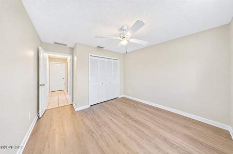 74 Fountain Gate Lane, Palm Coast FL - photo 17 of 33