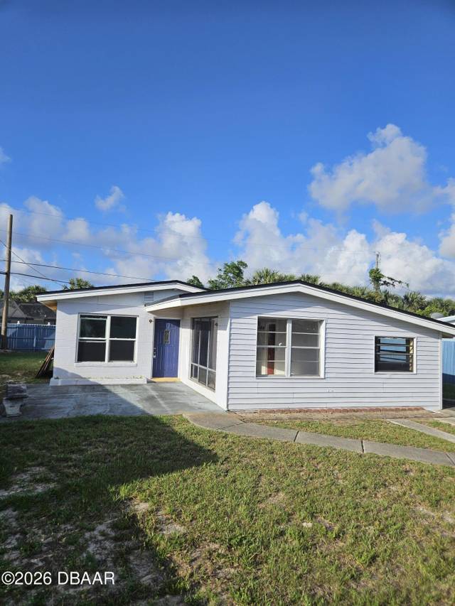 122 Essex Drive home for sale in Ormond Beach Manors