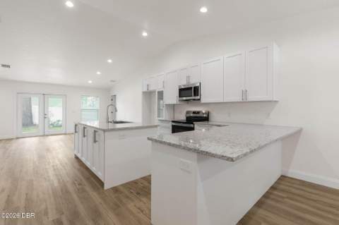 28 Woodston Lane, Palm Coast FL - photo 11 of 53