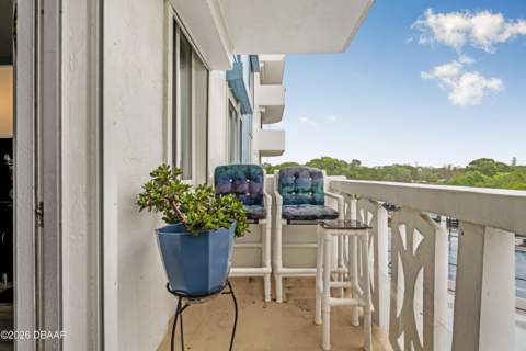 925 N Halifax Avenue #307, Daytona Beach FL - photo 17 of 45