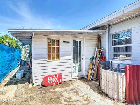 1517 N Grandview Avenue, Daytona Beach FL - photo 17 of 27