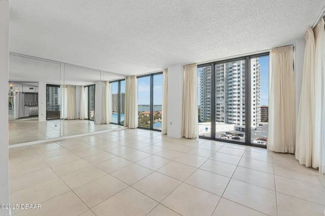 1 NW Oceans West Blvd Boulevard #8A2, home for sale in Daytona Beach Shores