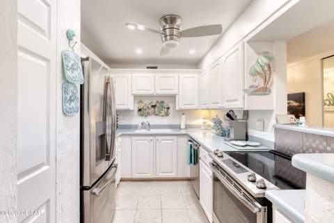 1415 Ocean Shore Boulevard #609, Ormond Beach FL - photo 12 of 64