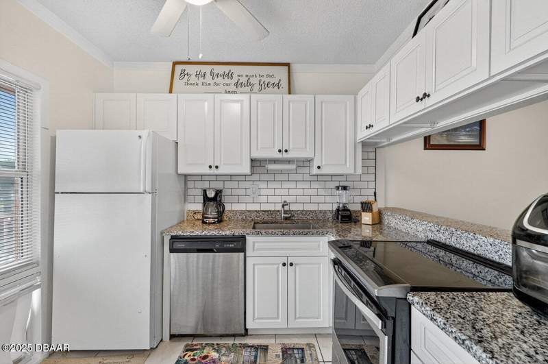 2 bedroom Condominium at 721 S Beach Street #205A, River House, Daytona Beach — photo 5