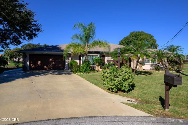 3 bedroom Single Family Residence at 13 Colleen Court, Palm Harbor, Palm Coast — photo 2