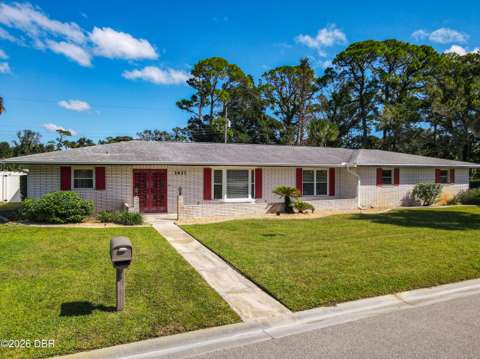 1437 Golfview Drive, home for sale in Daytona Beach 32114