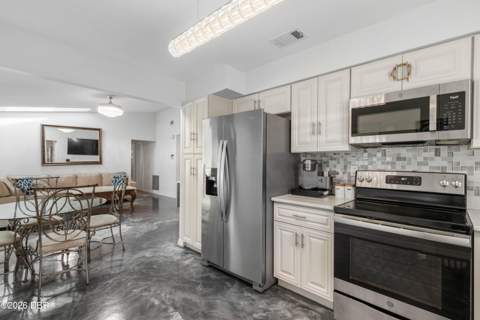 13 Belleaire Drive, Palm Coast FL - photo 14 of 48