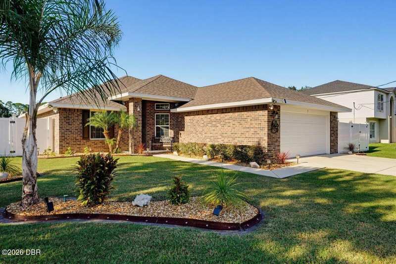 3 bedroom Single Family Residence at 7 Praver Lane, Palm Coast, Palm Coast — photo 1