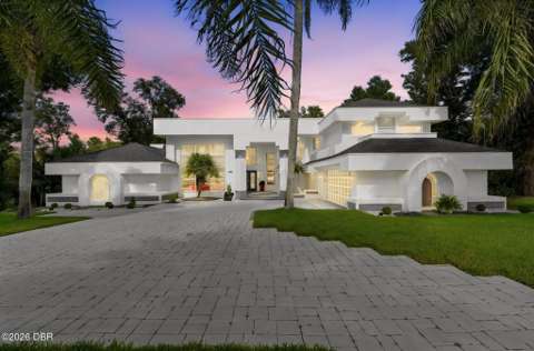 2586 E Spruce Creek Boulevard, luxury home for sale in Port Orange