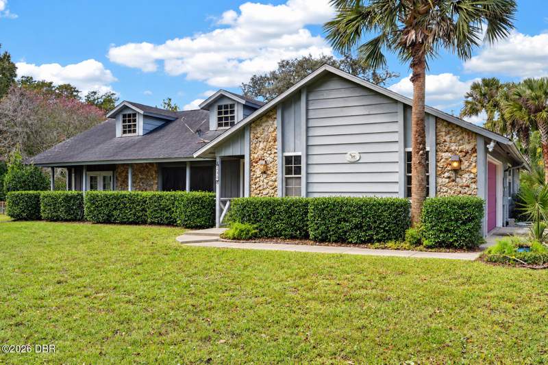 3 bedroom Single Family Residence at 240 Country Circle Drive, Quiet Place In The Country, Port Orange — photo 3