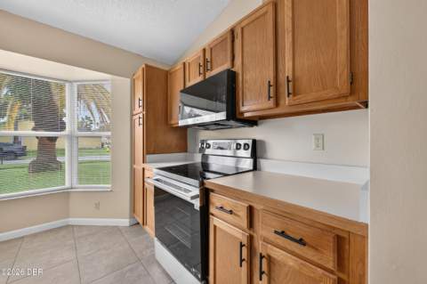 1633 Woodmar Drive, Port Orange FL - photo 11 of 31