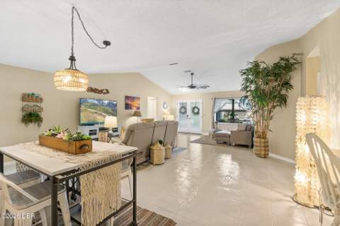 49 Wellshire Lane, Palm Coast FL - photo 6 of 33